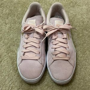 Puma Suede Classic Sneakers Size 9.5 Color Pink White